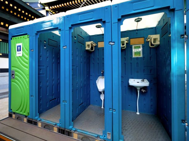Best Portable bathroom rental  in Holly, MI